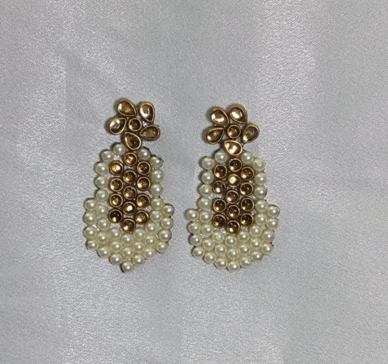 WJ1318AE - Earrings.