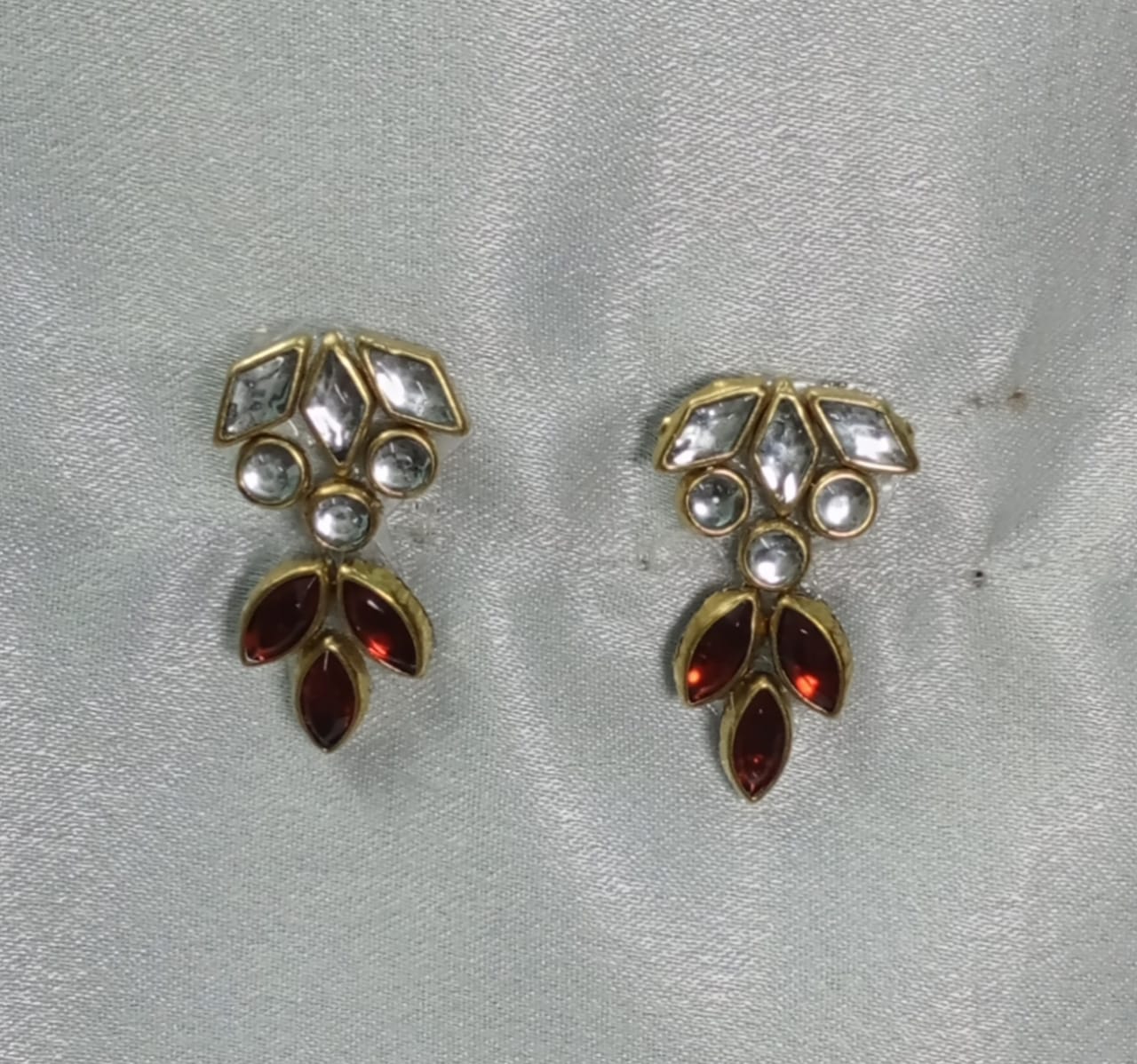 WJ1198AE - Earrings.