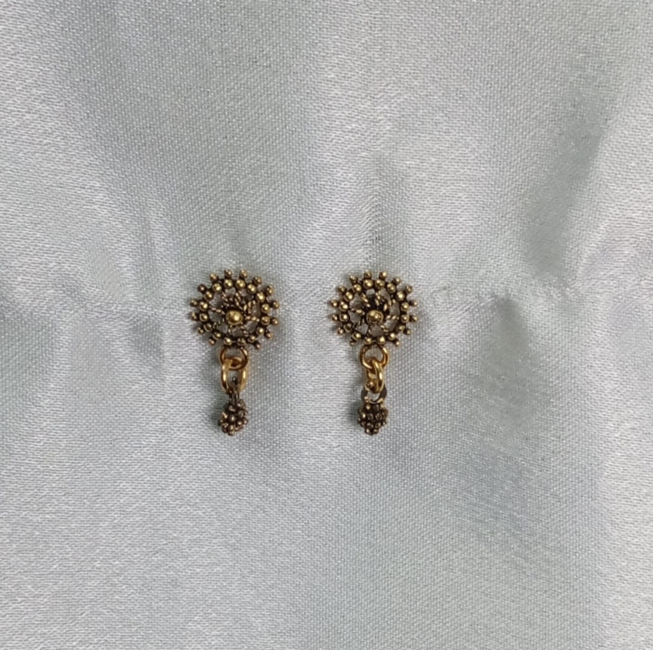 WJ1154AE - Earrings.