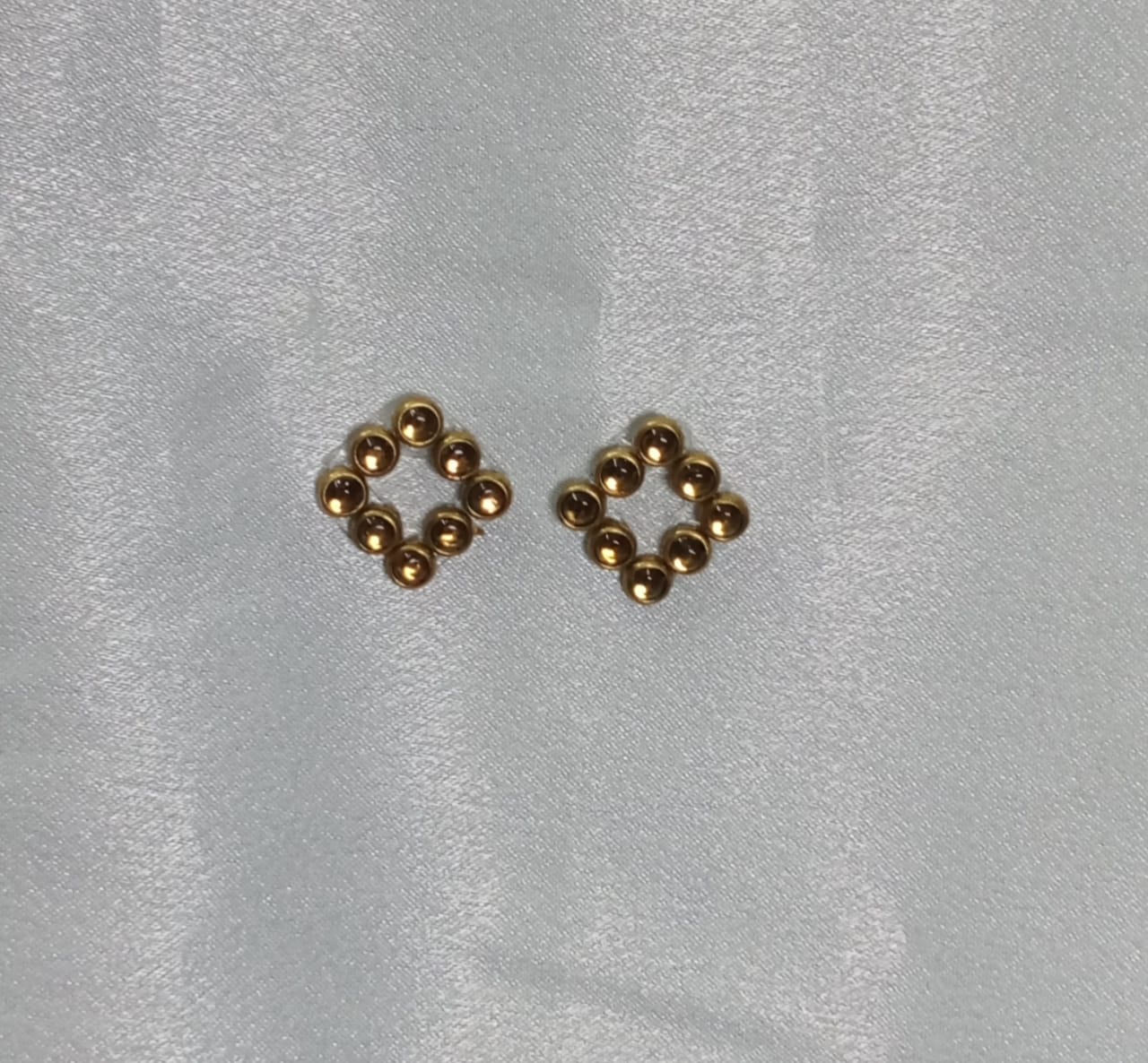 WJ1058AE - Earrings.